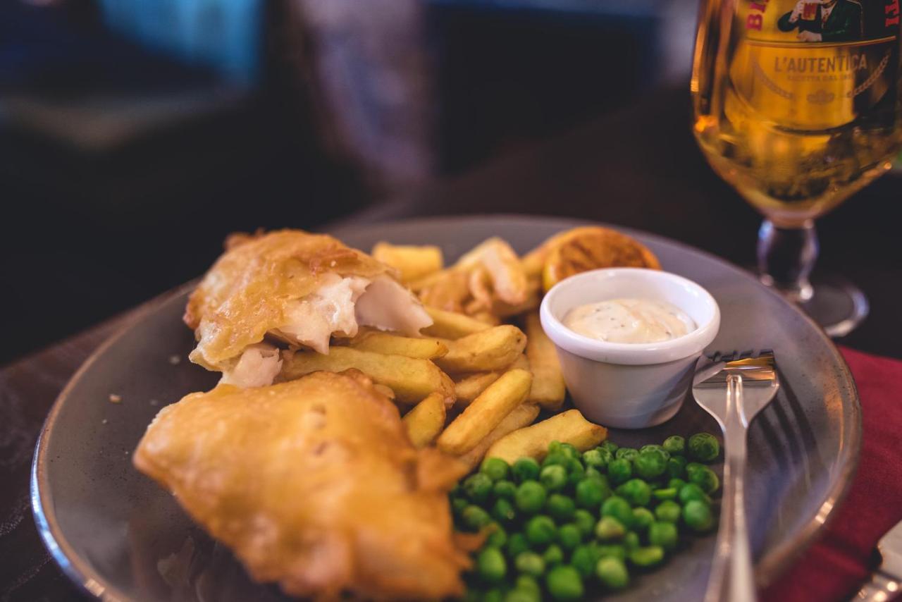 Black Bull Hotel Kirkby Stephen Bagian luar foto